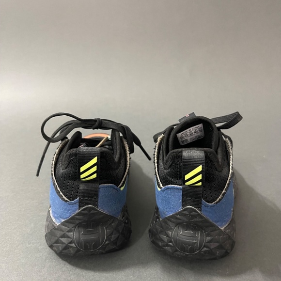 Adidas Harden Vol 5 Futurenatural in Black Kids Size 12K - Picture 4 of 6